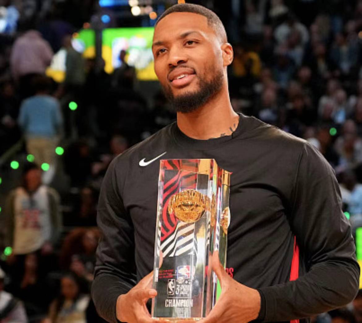 诺斯郡老将贡献绝杀，助球队豪取三分(神偷军团2免费观看)